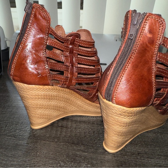Raramuri Woven Brown Wedge Sandal (5)*Read Description* - Picture 11 of 15